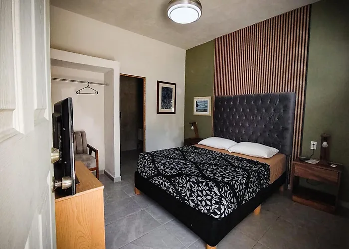 Hotel San Jose *